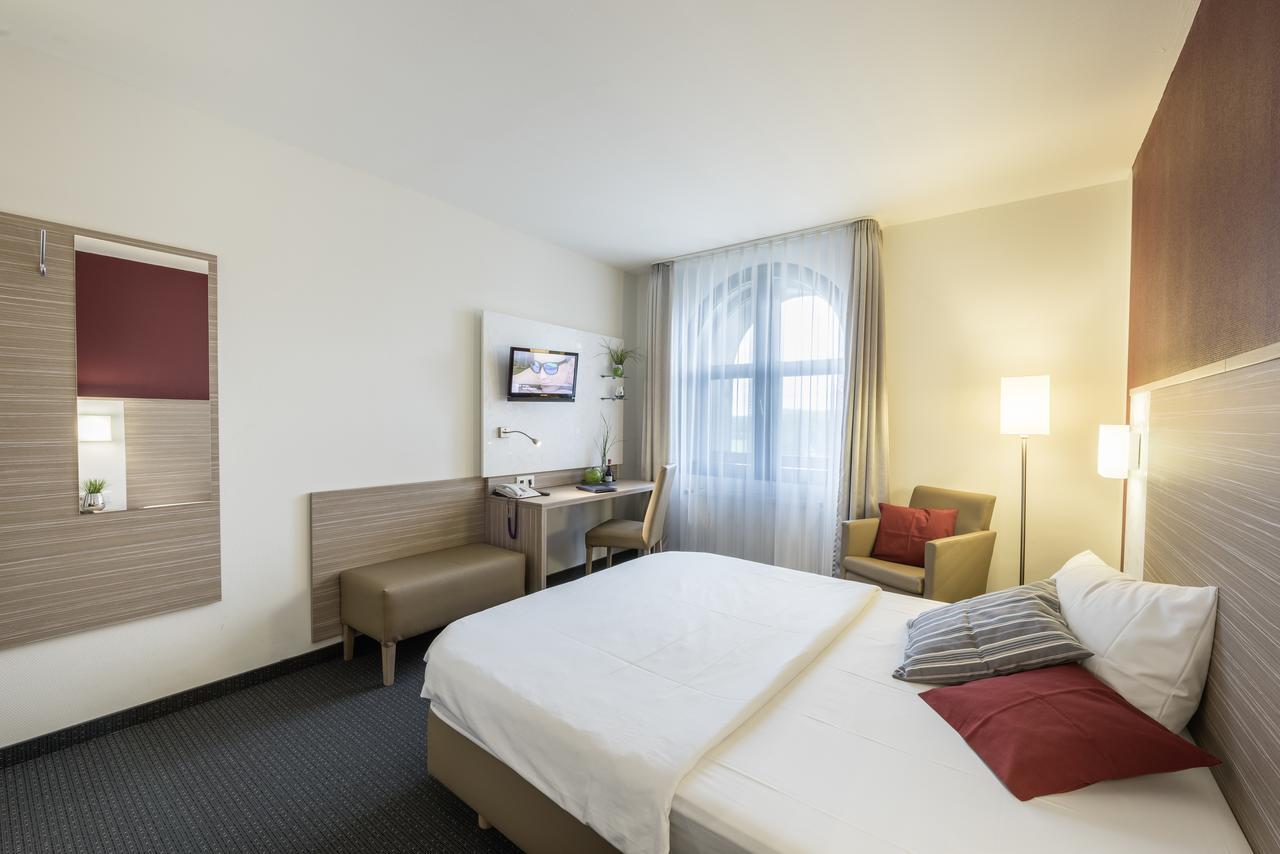 Hotel Monika Büttelborn Dış mekan fotoğraf